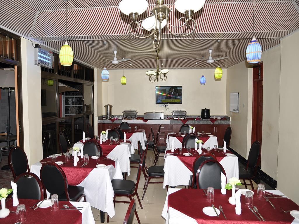 Monalisa Hotel Мтвапа Екстериор снимка